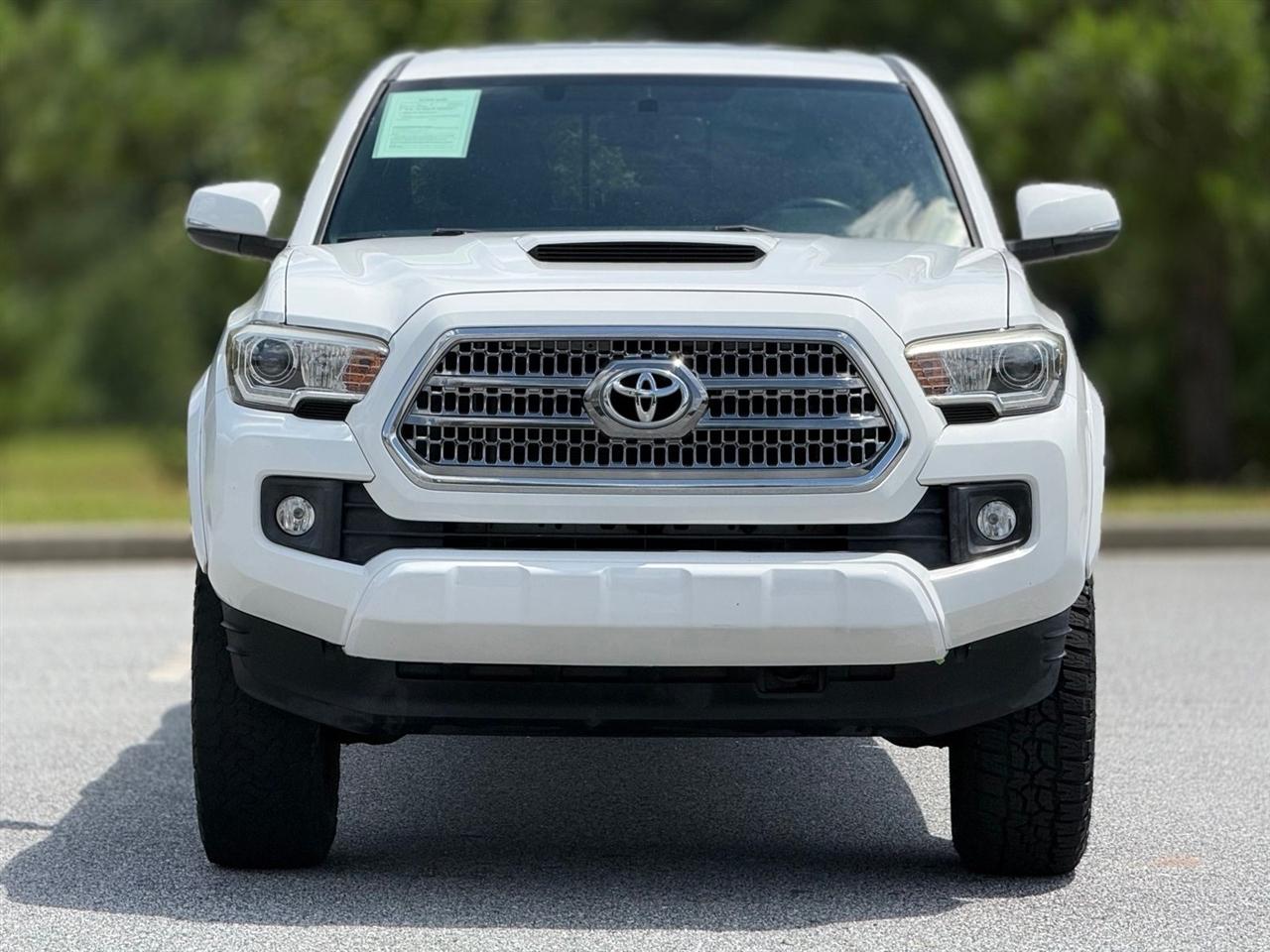 Toyota Tacoma  2017