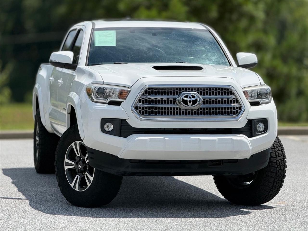 Toyota Tacoma  2017