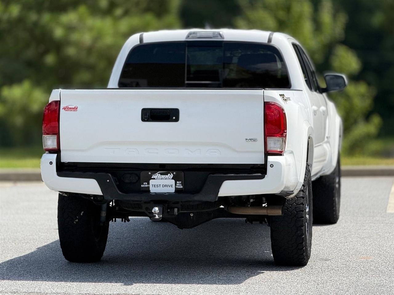 Toyota Tacoma  2017
