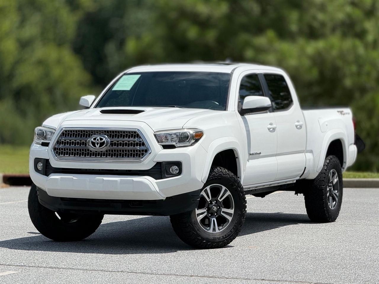 Toyota Tacoma  2017
