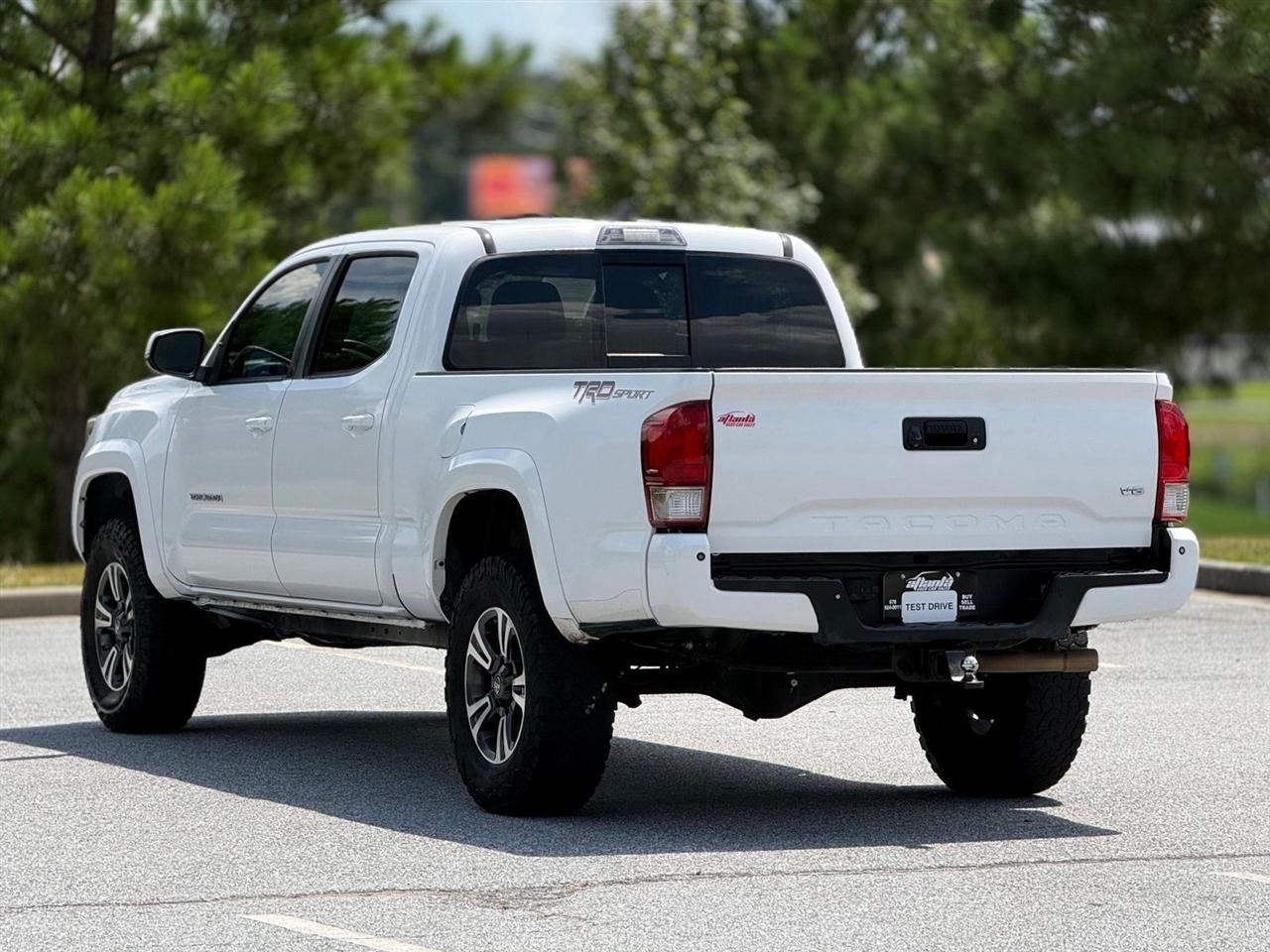 Toyota Tacoma  2017