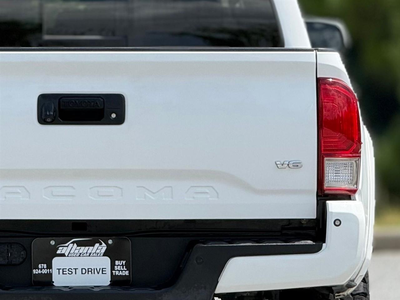 Toyota Tacoma  2017