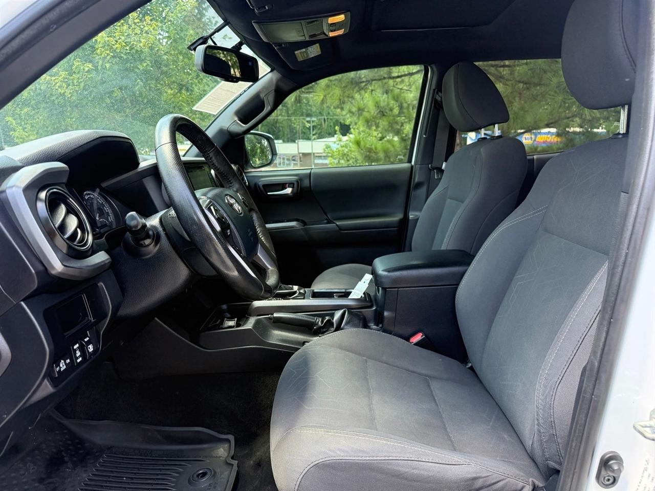 Toyota Tacoma  2017