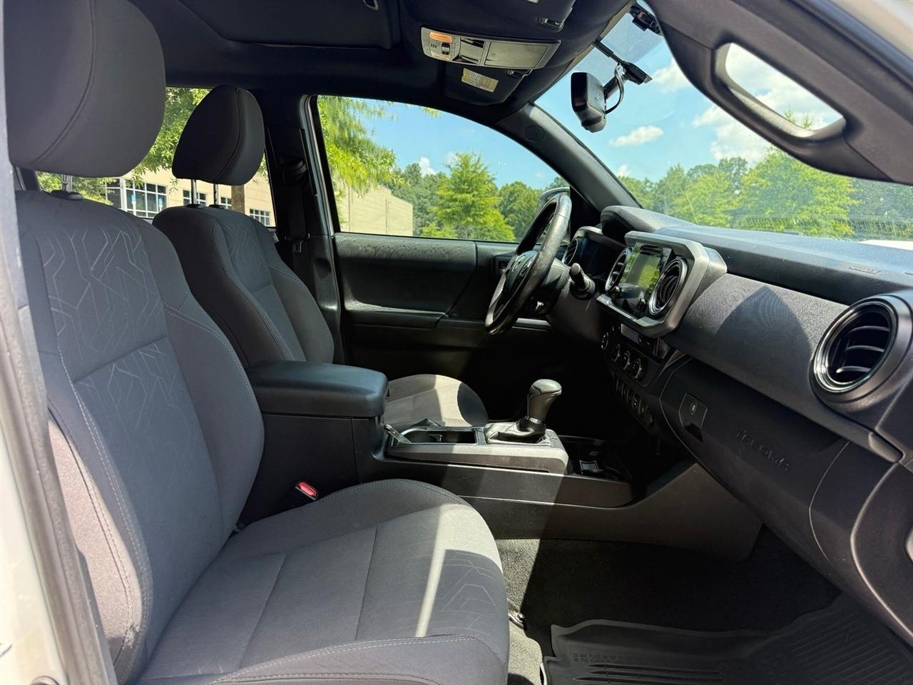 Toyota Tacoma  2017