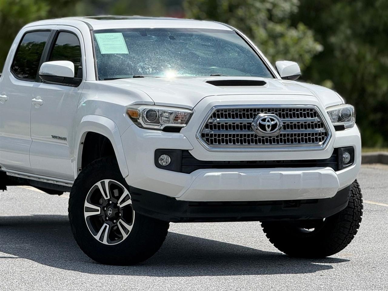 Toyota Tacoma  2017