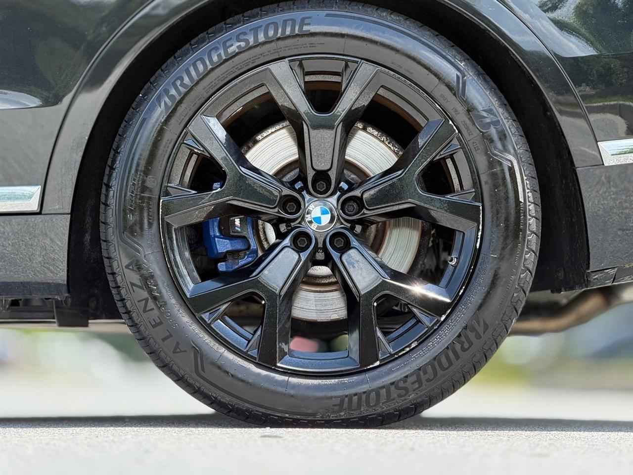BMW X7  2019