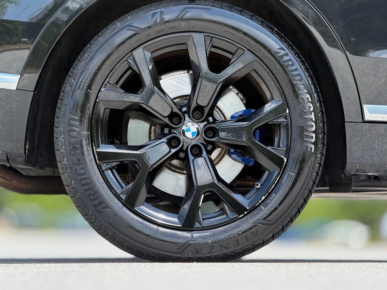 BMW X7  2019