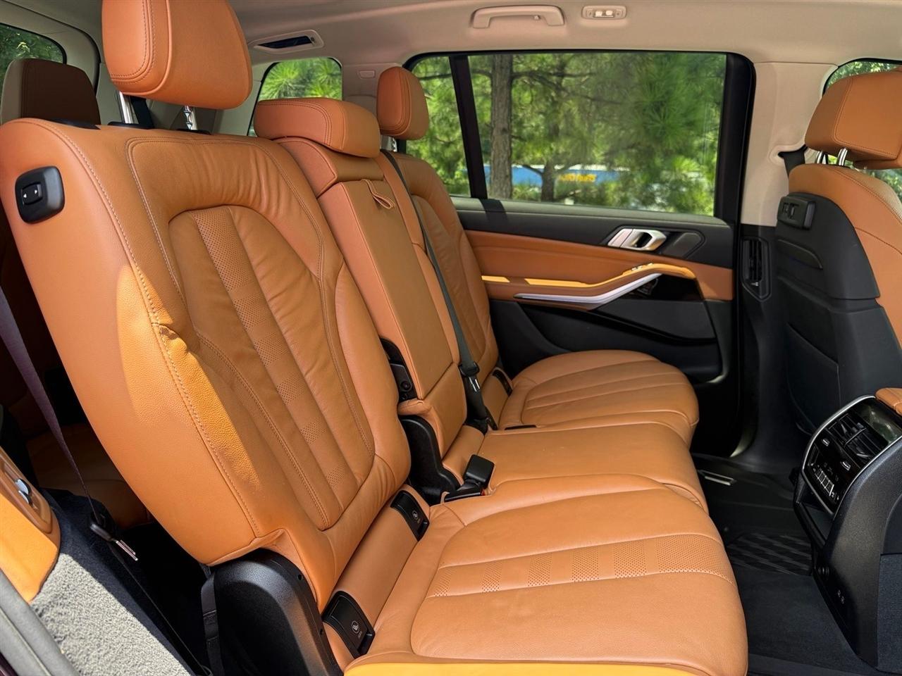 BMW X7  2019