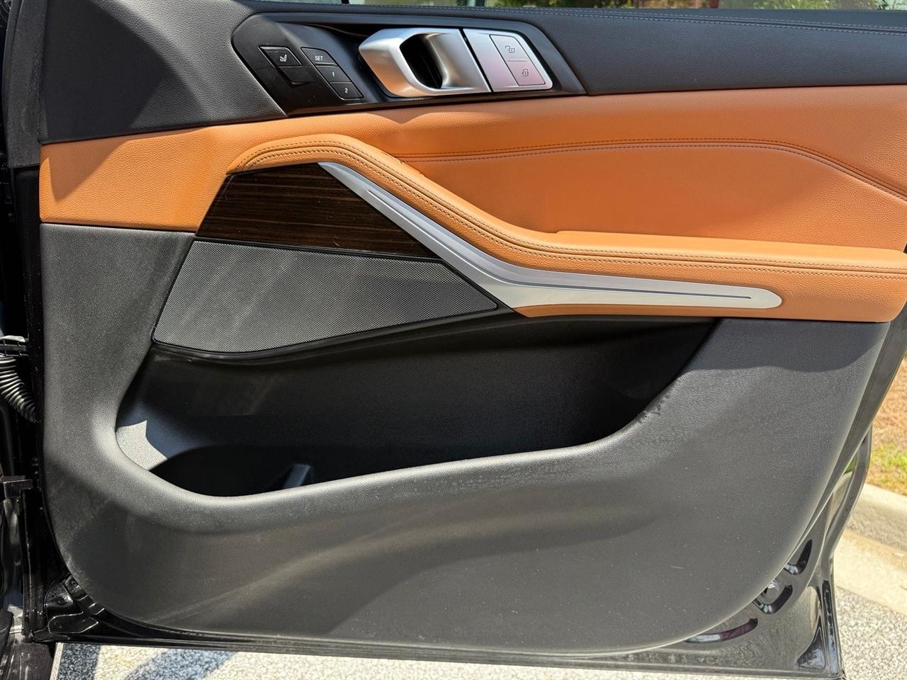 BMW X7  2019