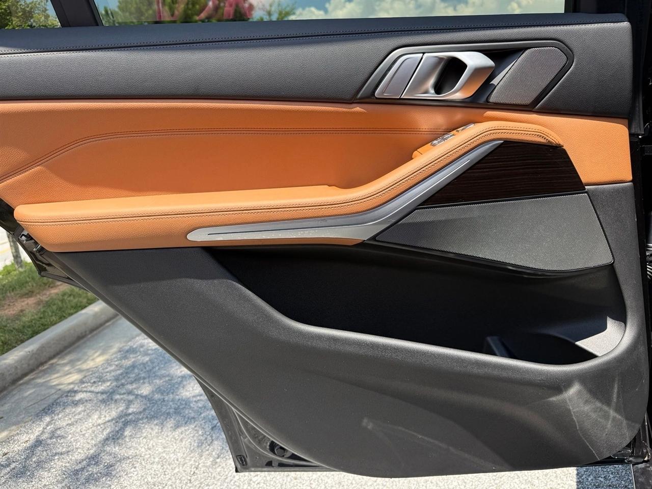 BMW X7  2019