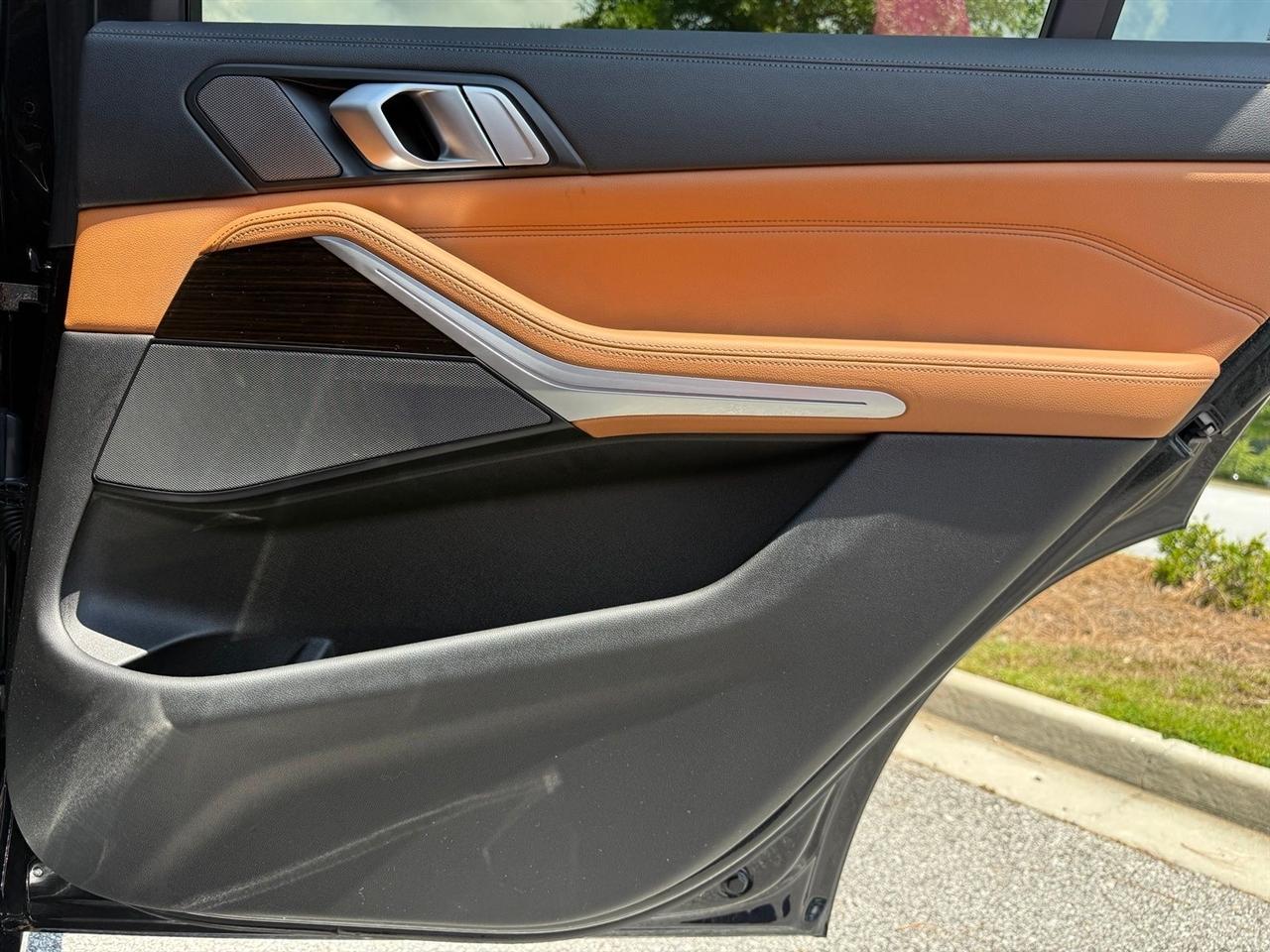 BMW X7  2019