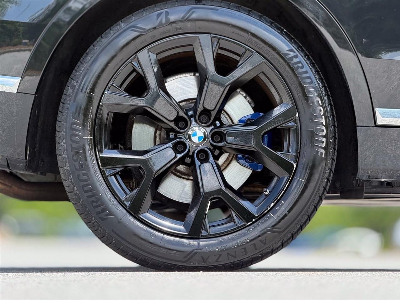 BMW X7  2019