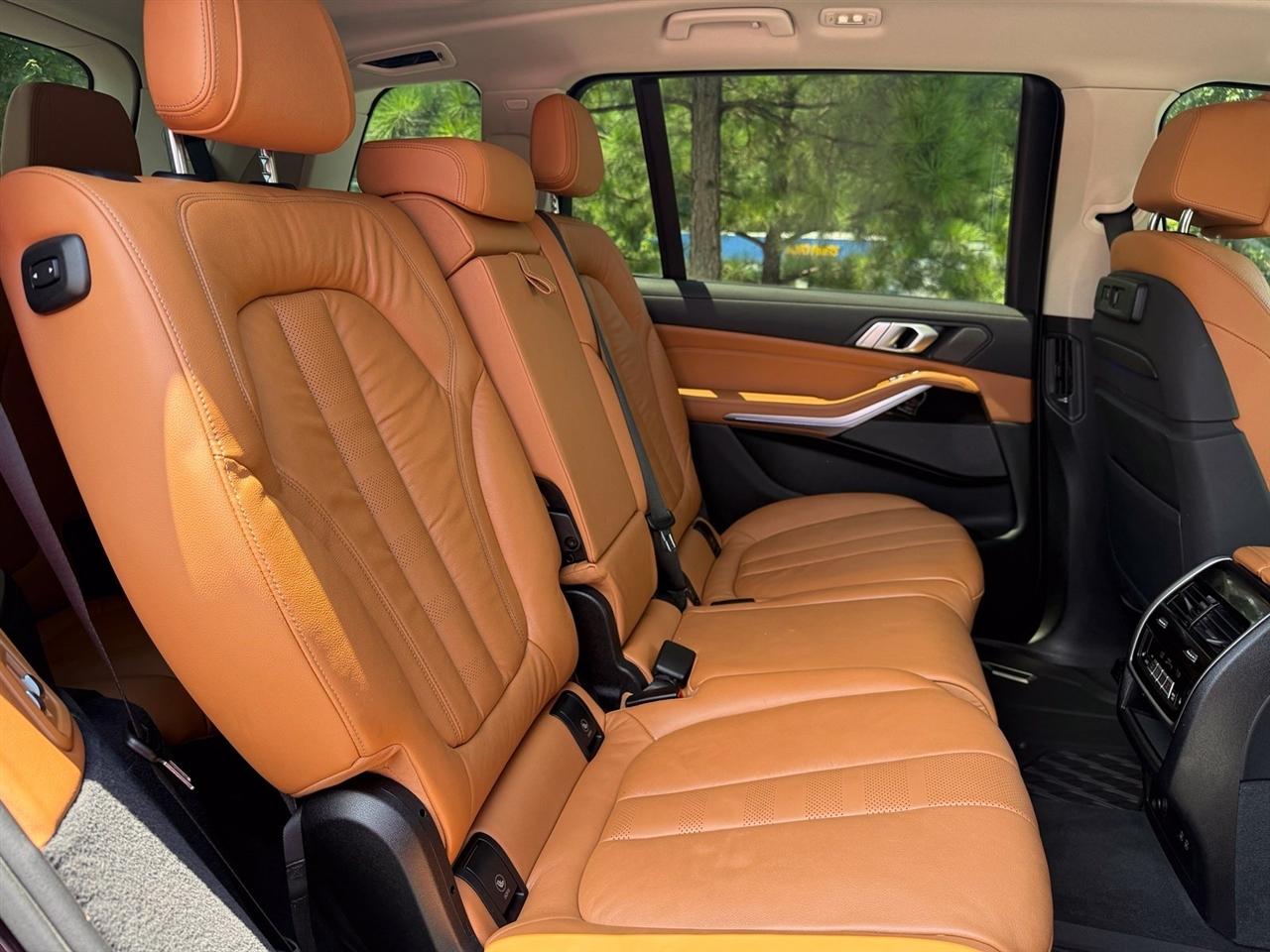 BMW X7  2019