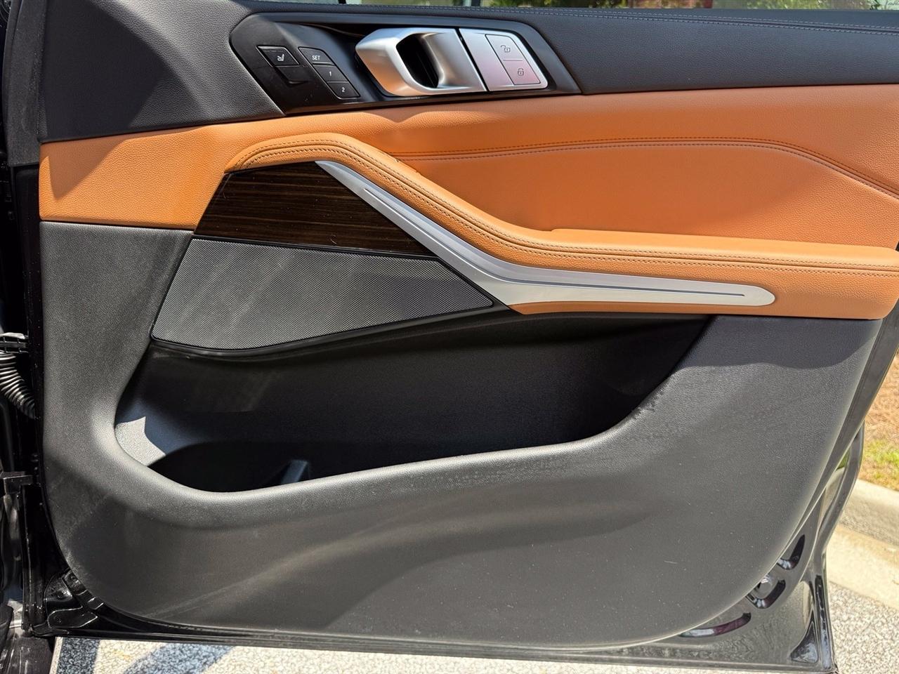 BMW X7  2019