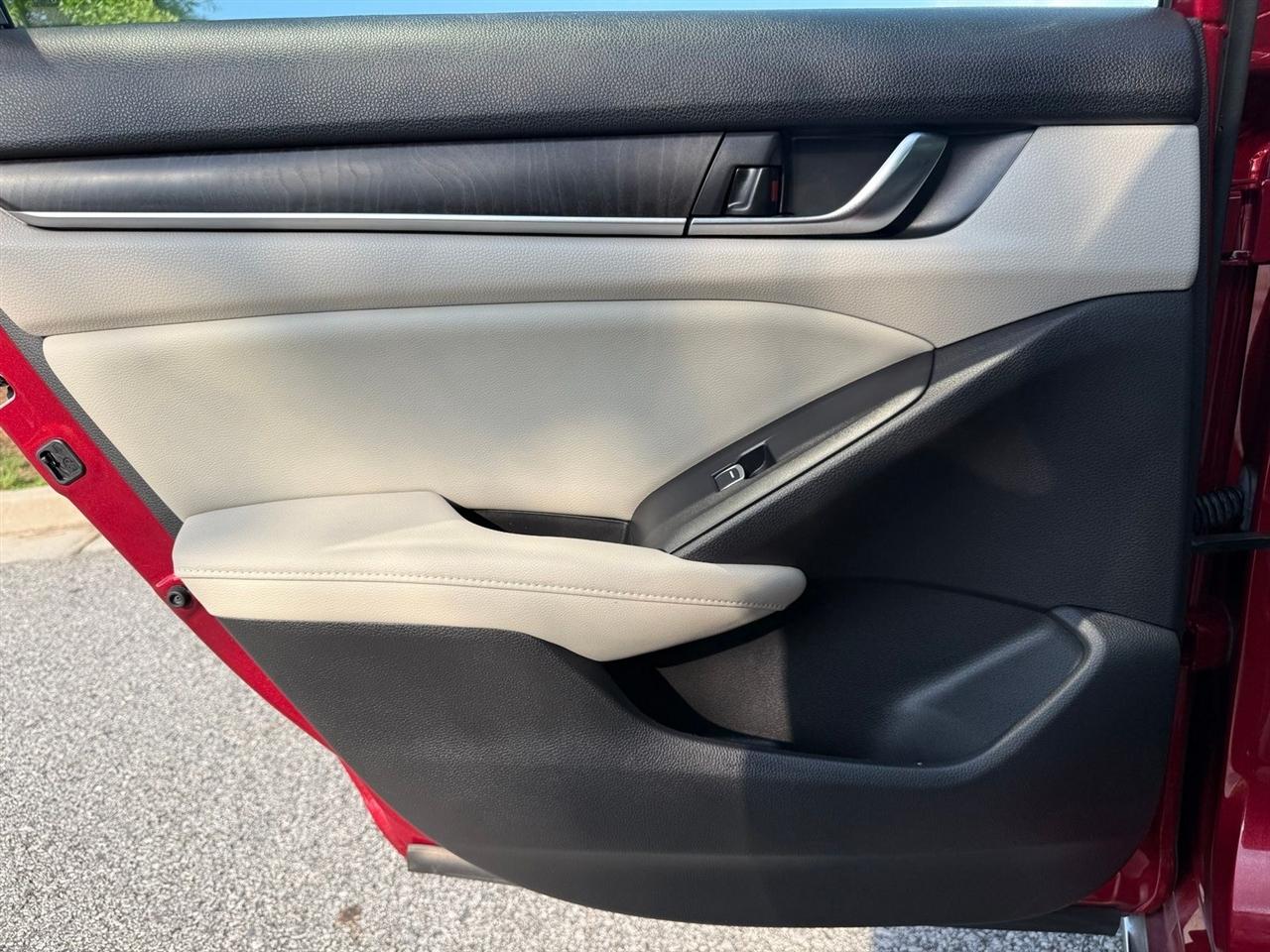 Honda Accord Sedan  2018