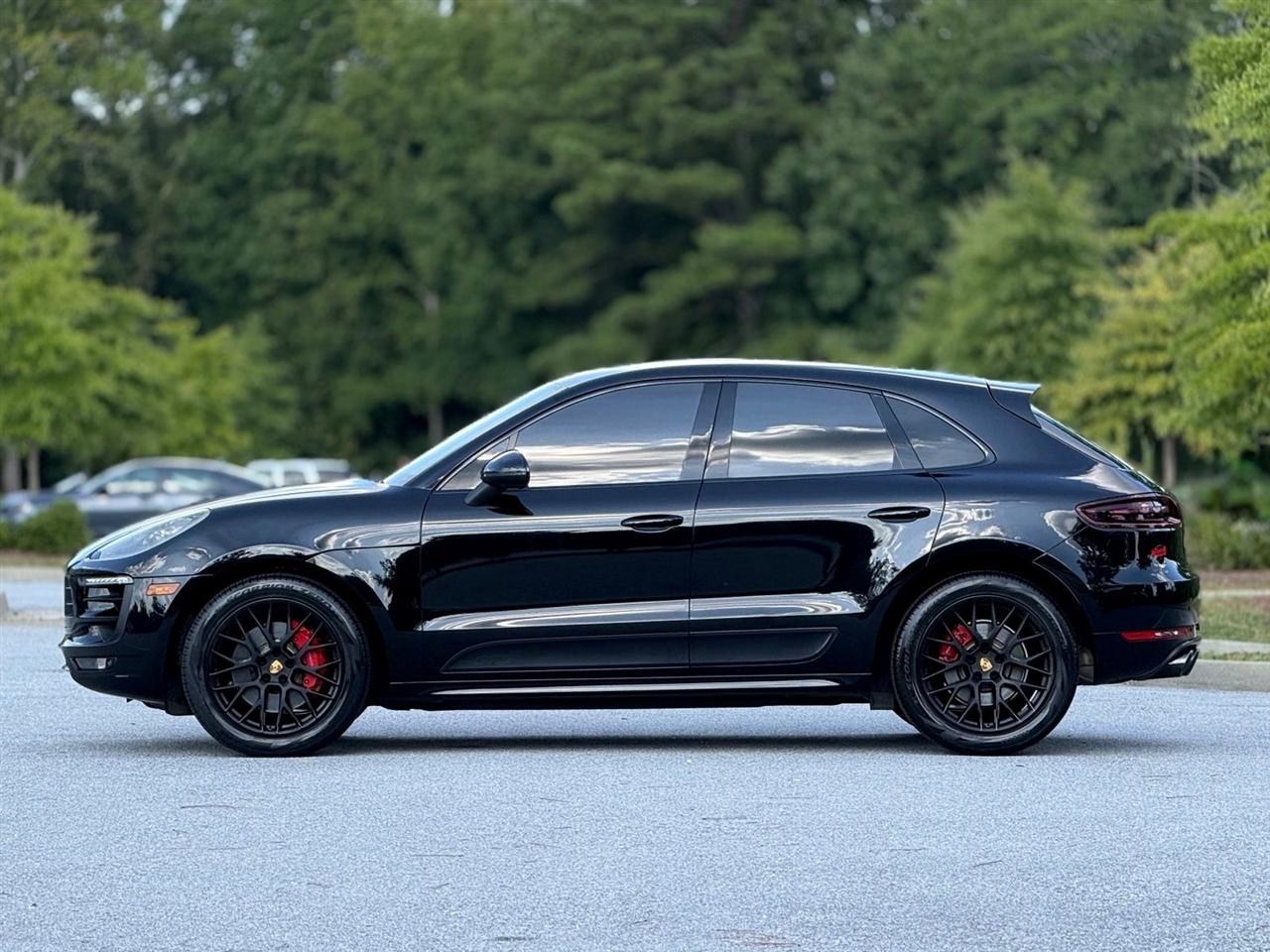 Porsche Macan  2017