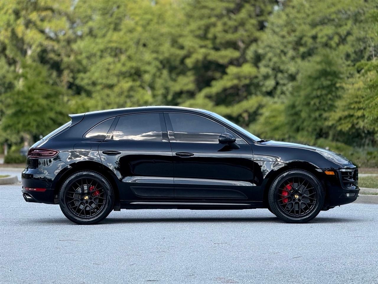 Porsche Macan  2017