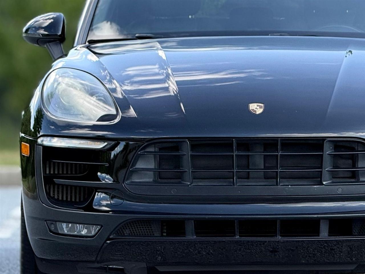 Porsche Macan  2017
