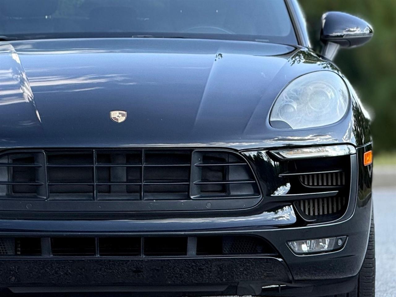 Porsche Macan  2017