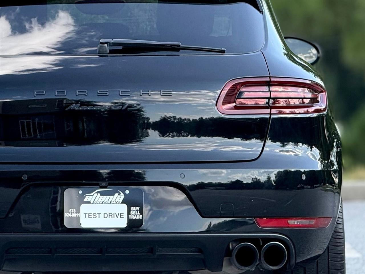 Porsche Macan  2017