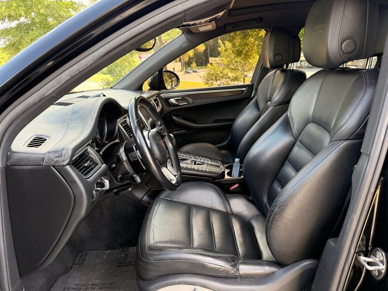 Porsche Macan  2017