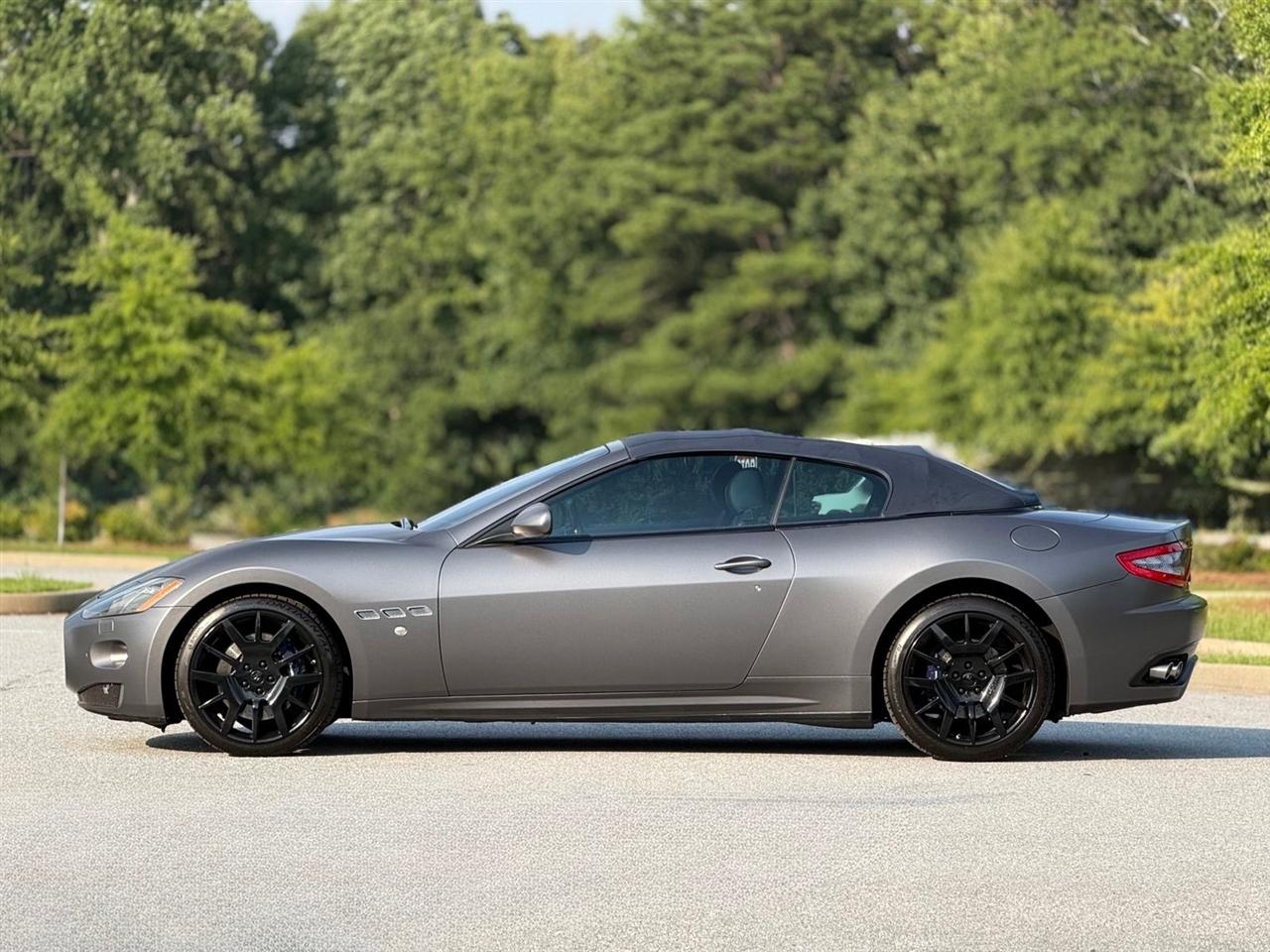 Maserati GranTurismo Convertible  2013
