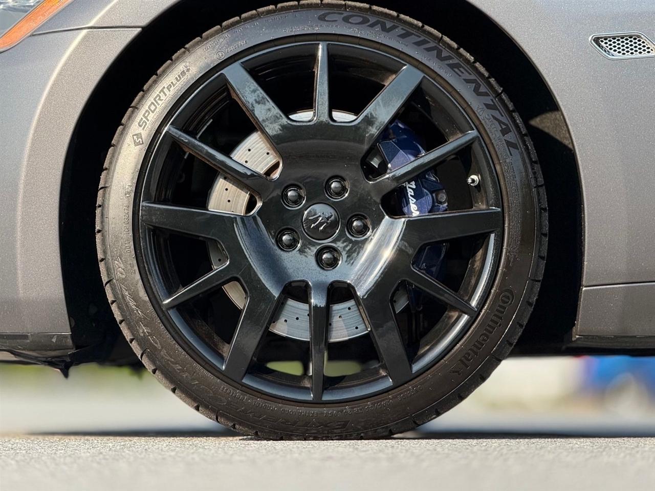 Maserati GranTurismo Convertible  2013