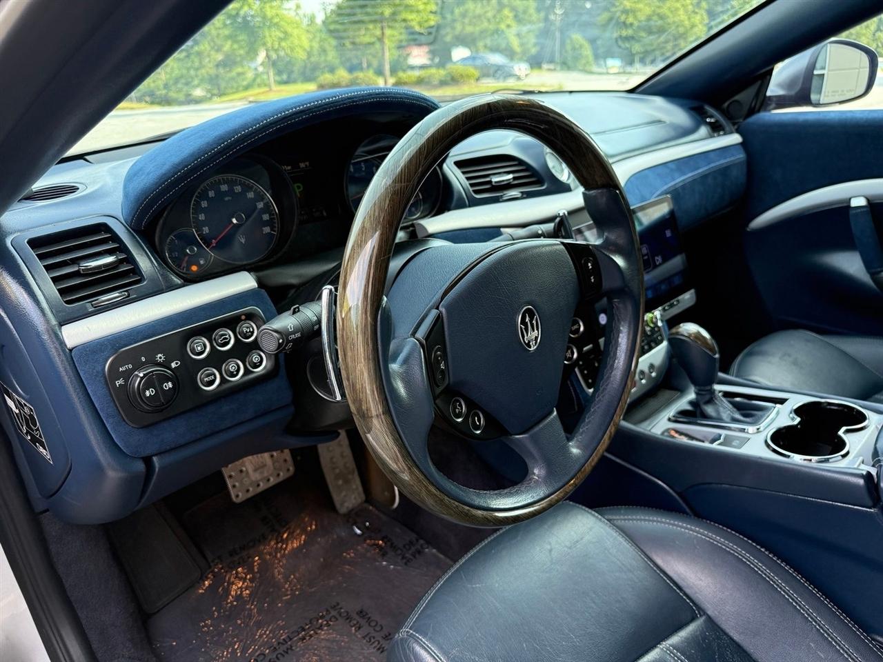 Maserati GranTurismo Convertible  2013