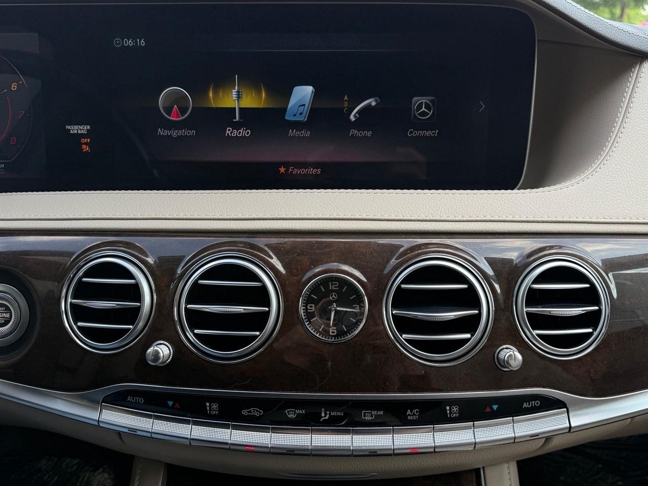 Mercedes-Benz S-Class  2019