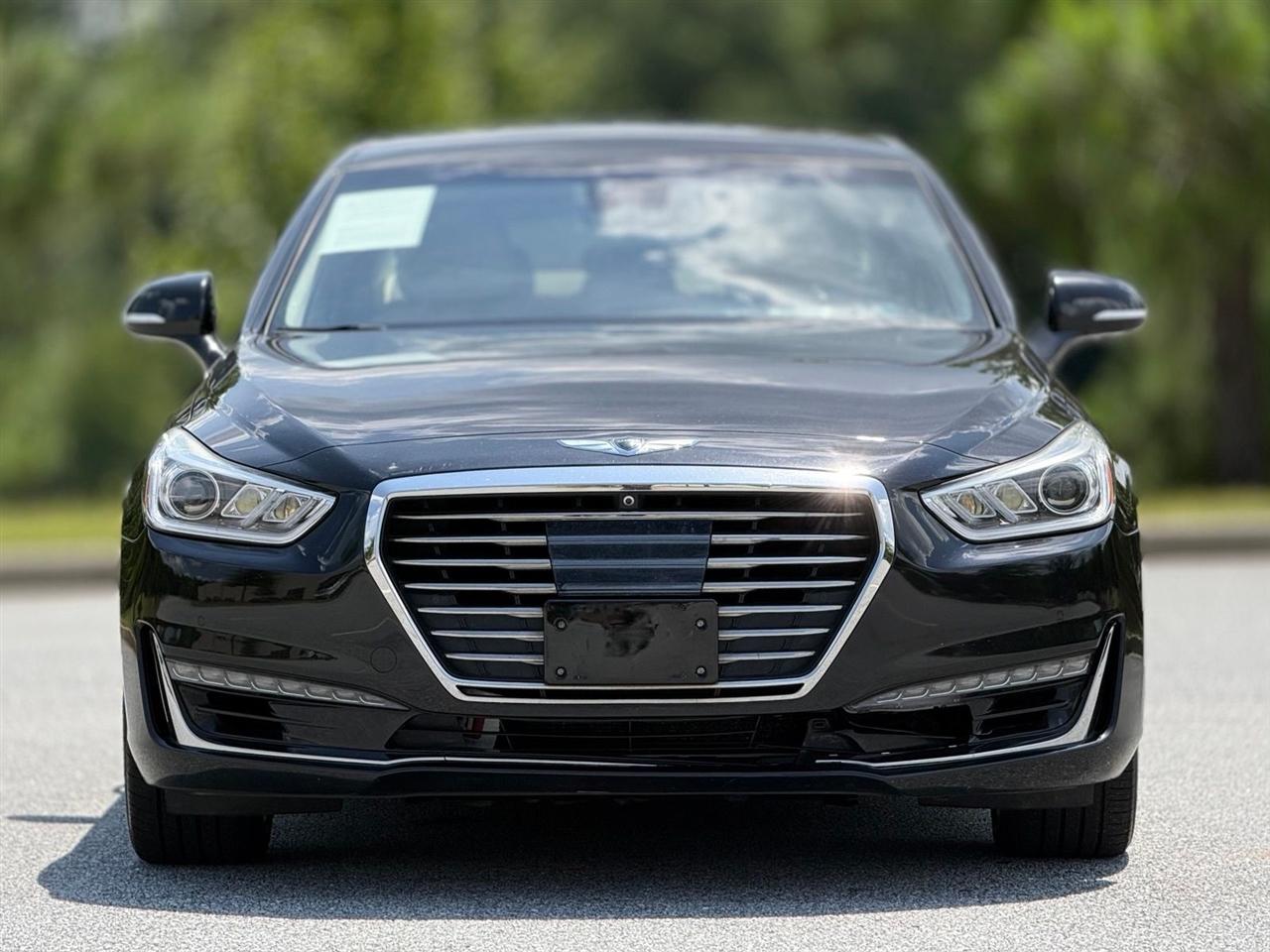 Genesis G90  2018