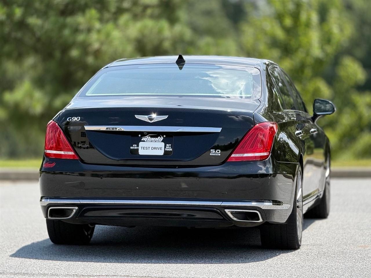 Genesis G90  2018