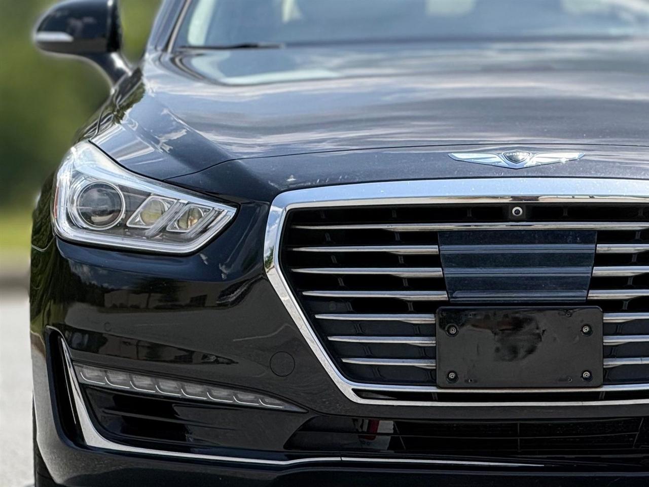 Genesis G90  2018