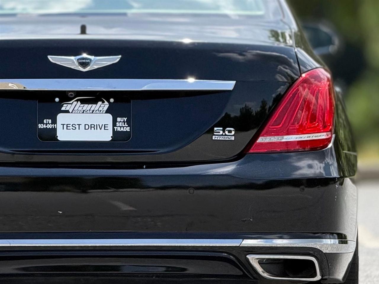Genesis G90  2018