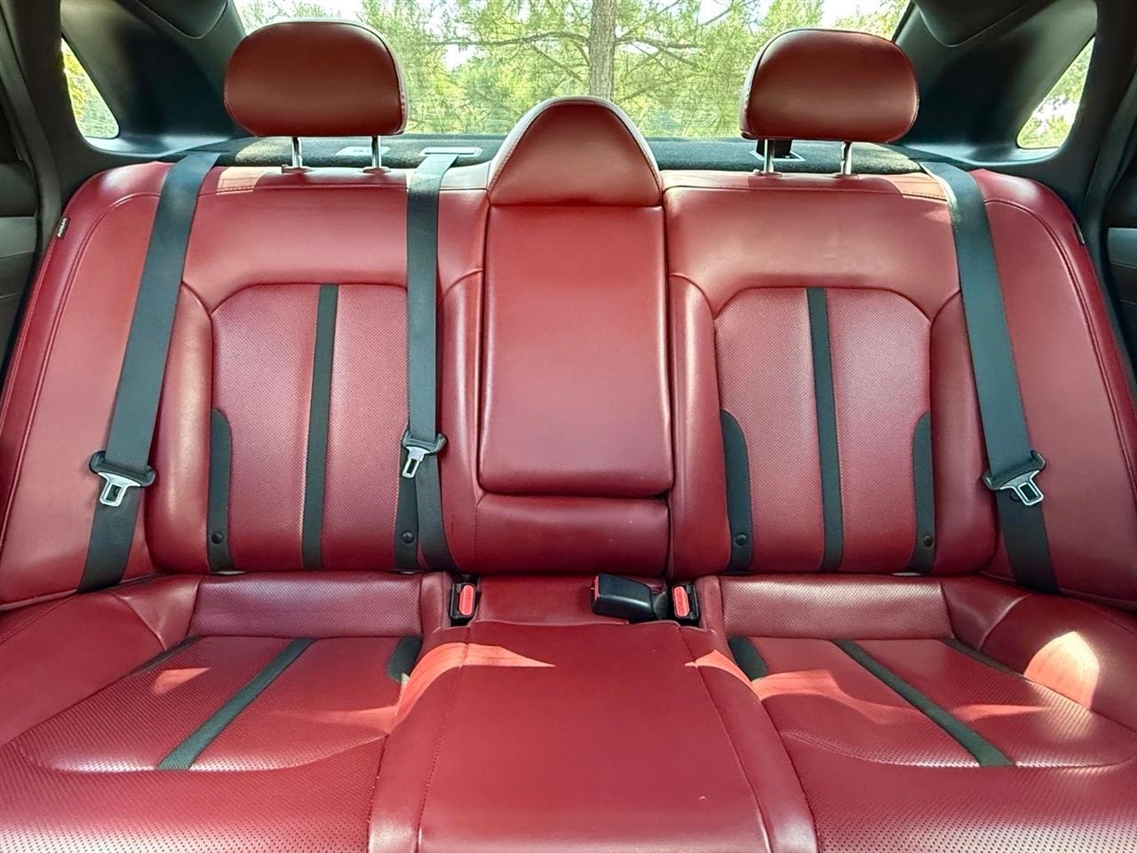 Kia K5  2021