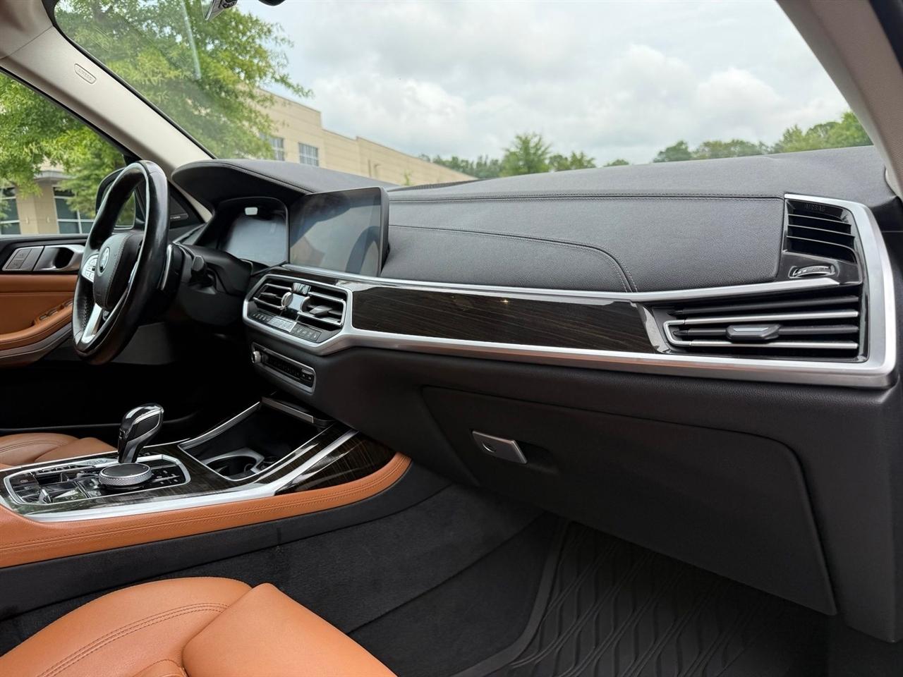 BMW X7  2019
