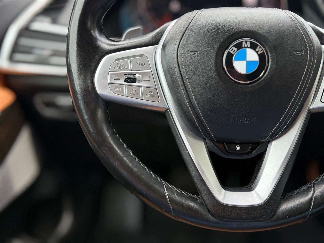 BMW X7  2019