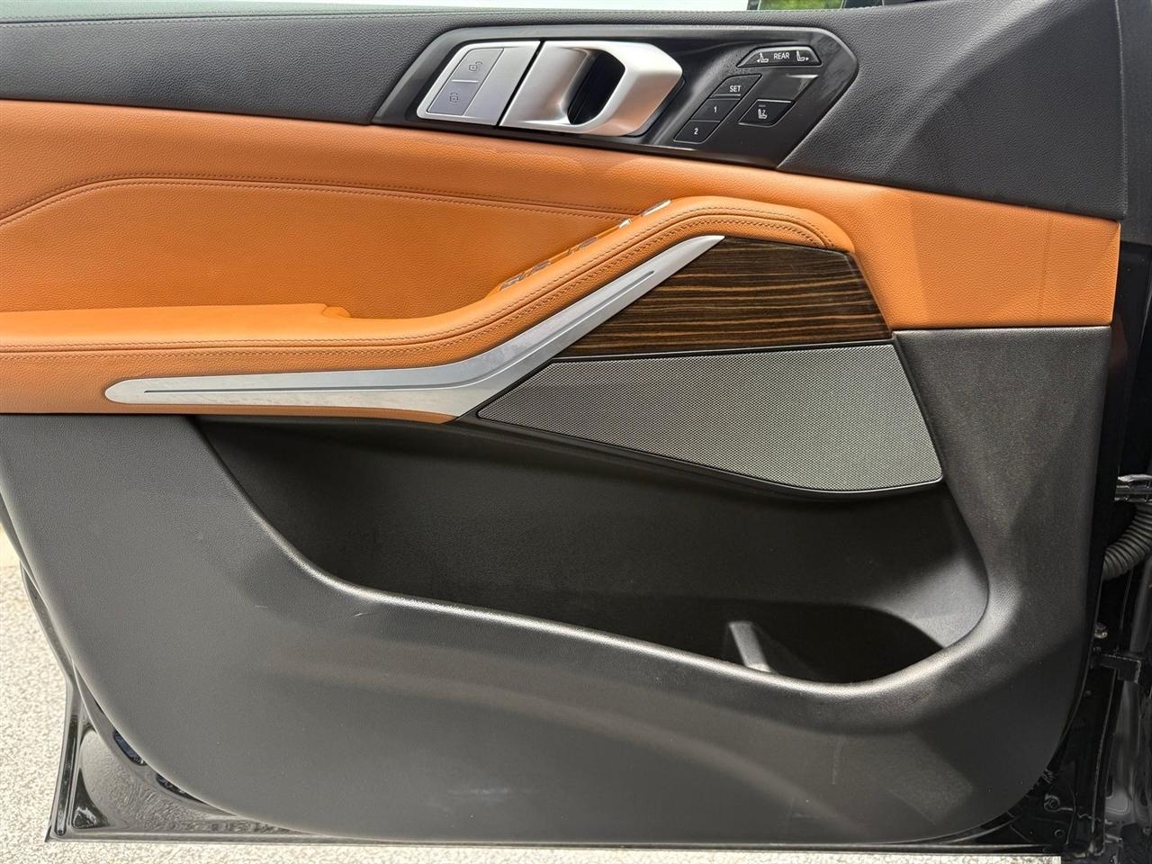 BMW X7  2019