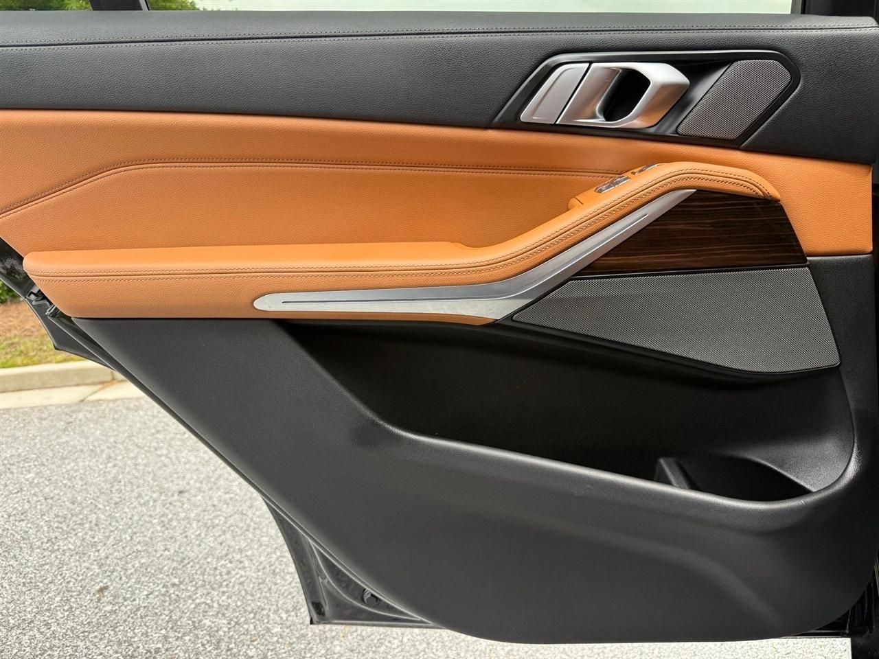 BMW X7  2019