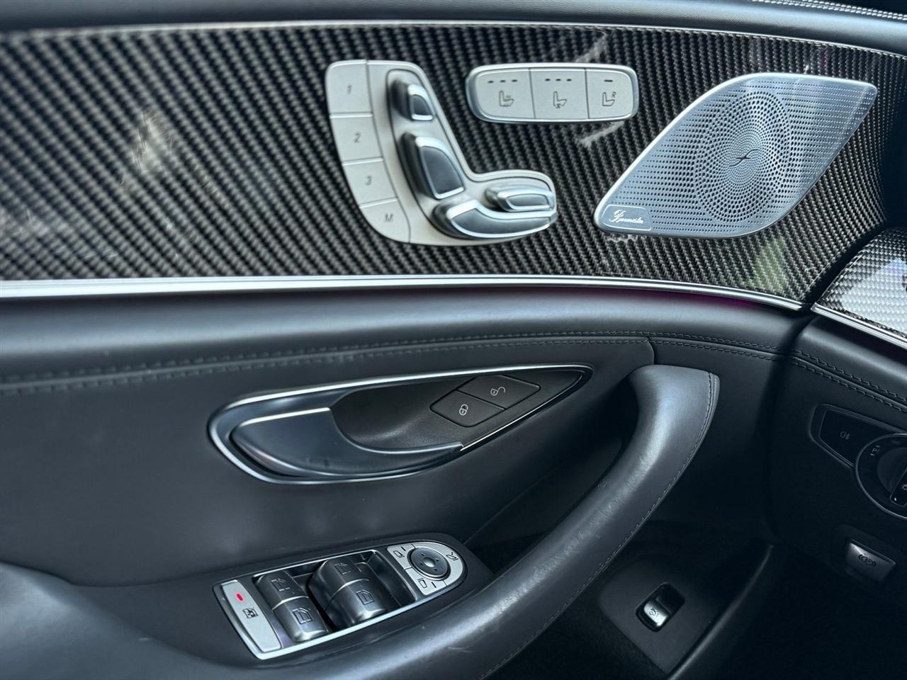 Mercedes-Benz AMG GT  2019