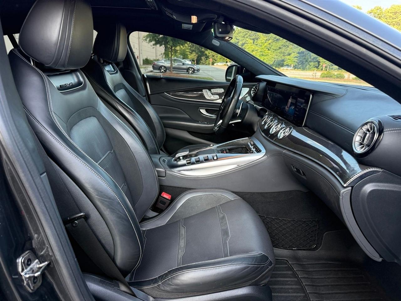 Mercedes-Benz AMG GT  2019
