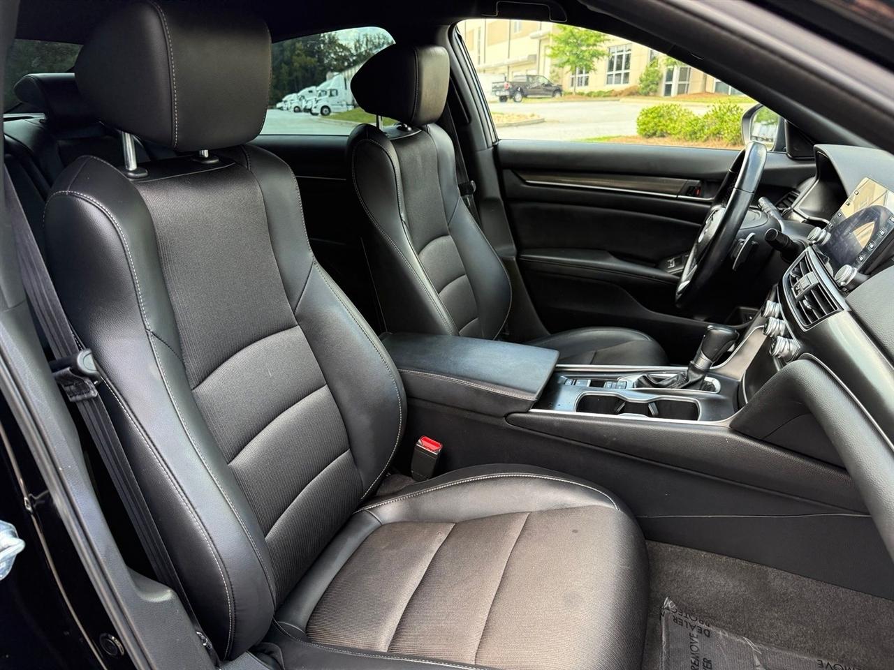 Honda Accord Sedan  2022