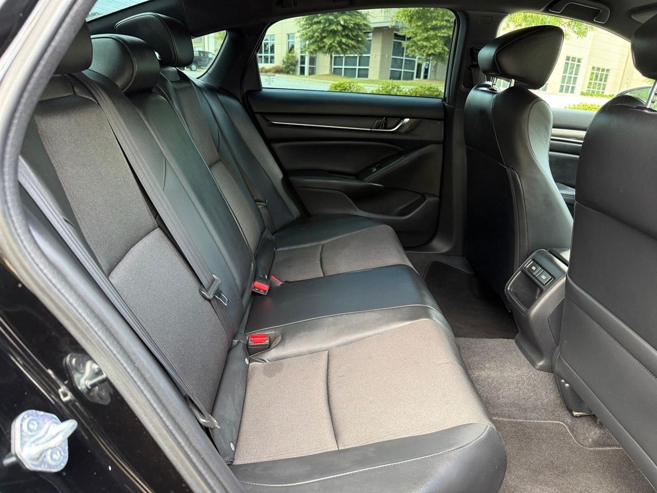 Honda Accord Sedan  2022