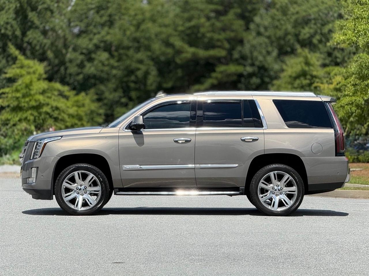 Cadillac Escalade  2017