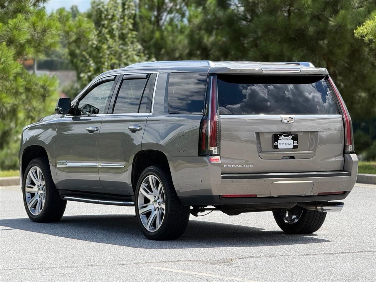 Cadillac Escalade  2017