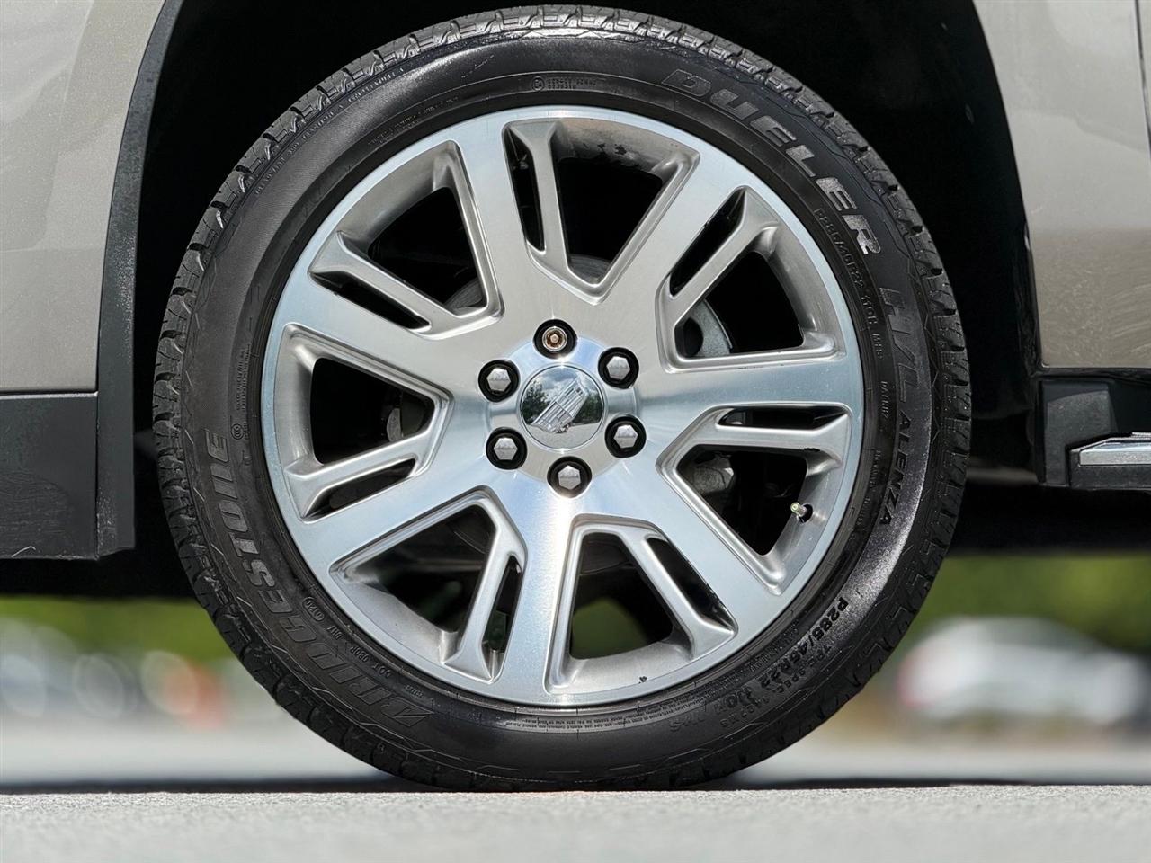 Cadillac Escalade  2017