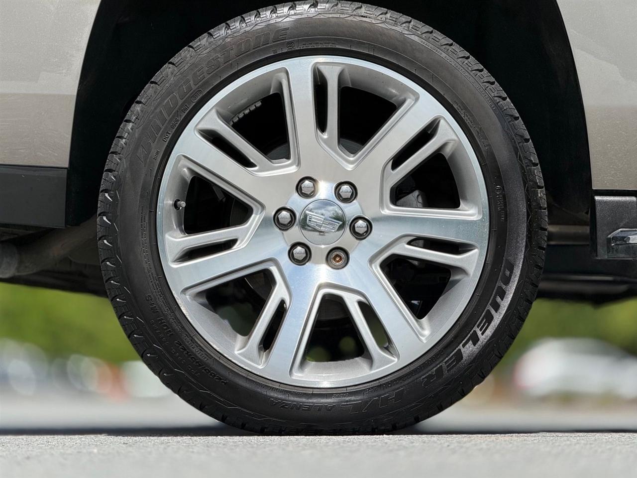 Cadillac Escalade  2017
