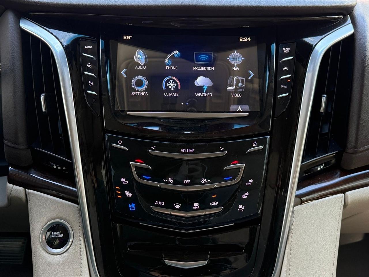 Cadillac Escalade  2017