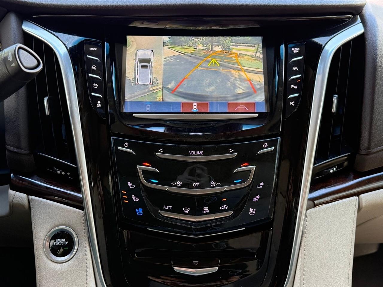 Cadillac Escalade  2017