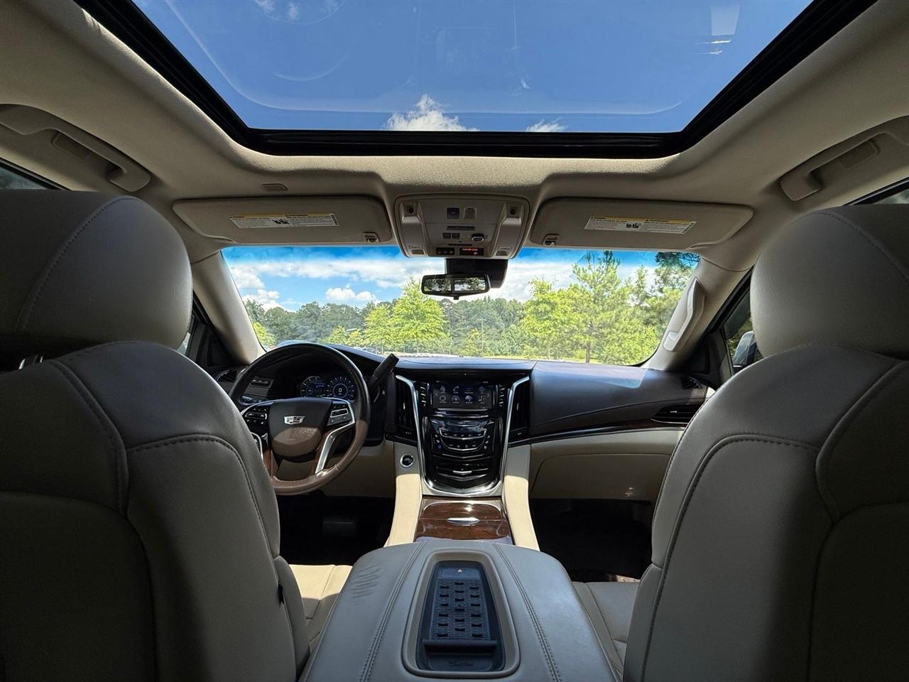Cadillac Escalade  2017