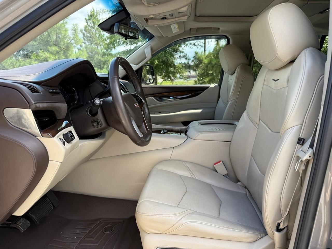 Cadillac Escalade  2017